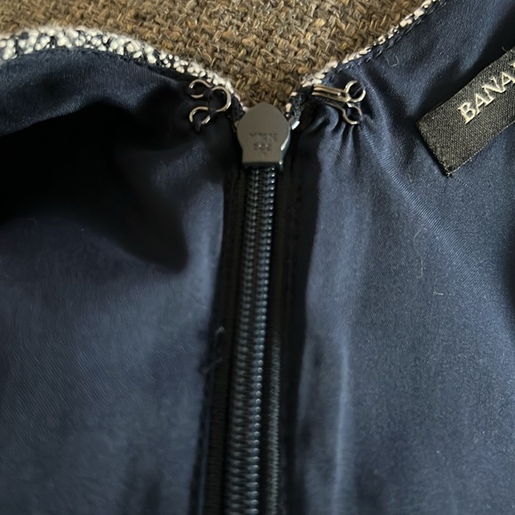 Banana Republic Tweed Dress, Sleeveless V Neck 6 - Picture 8 of 10